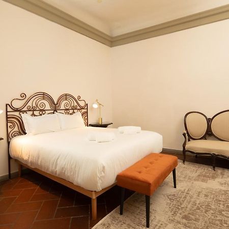 Bardini Garden Apartment ฟลอเรนซ์ ภายนอก รูปภาพ